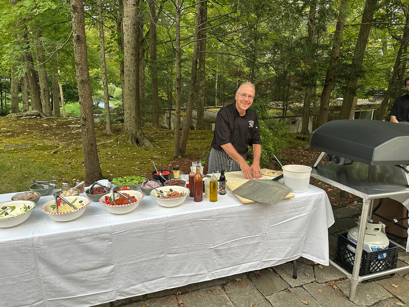 Load image into Gallery viewer, Mobile Pizza Catering With Italian Executive Chef Giuseppe
